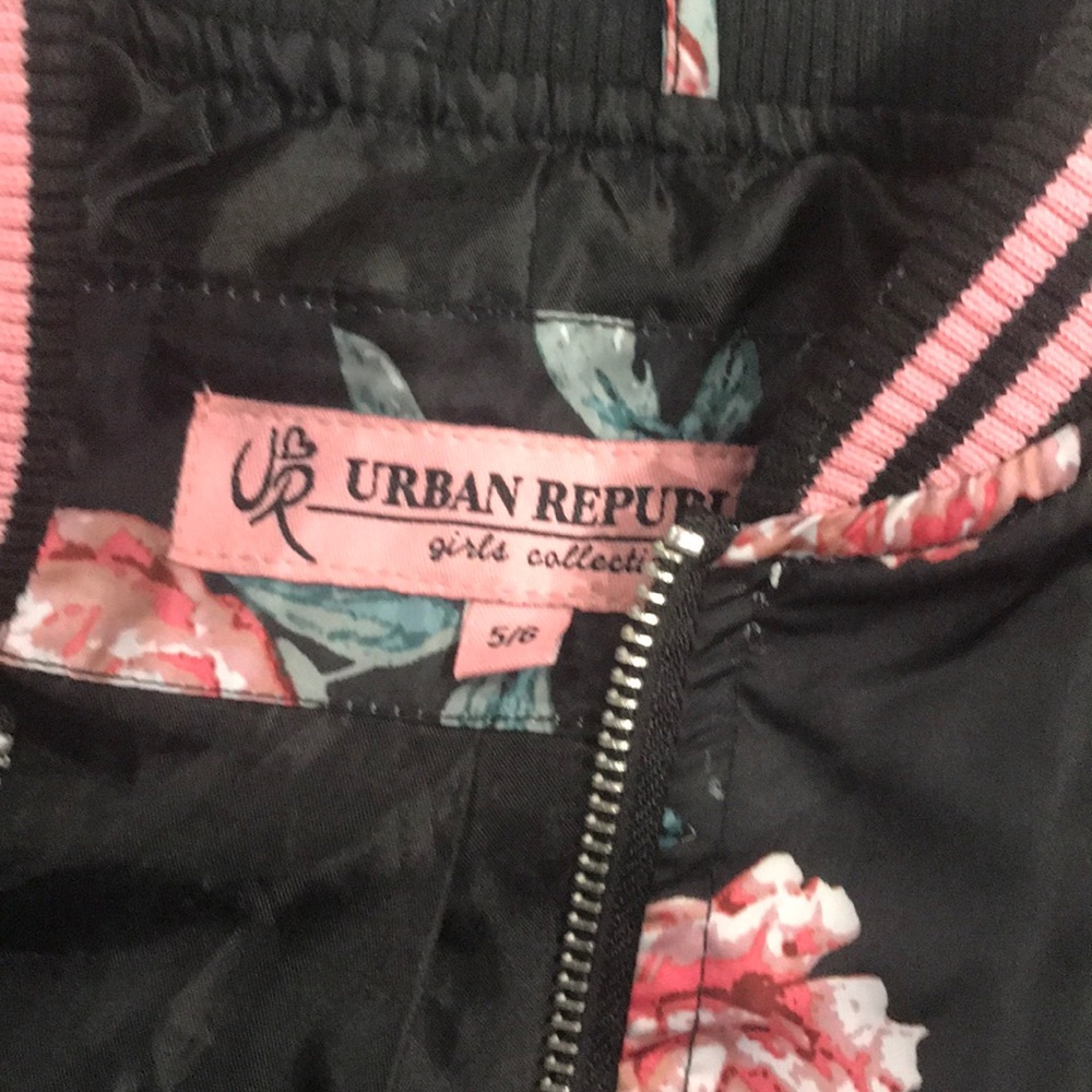 Jacket - Picture 2 of 3